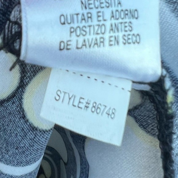 Studio I Black, White and Yellow Dress with Dots, Belt and pockets Size 14 - Picture 8 of 9